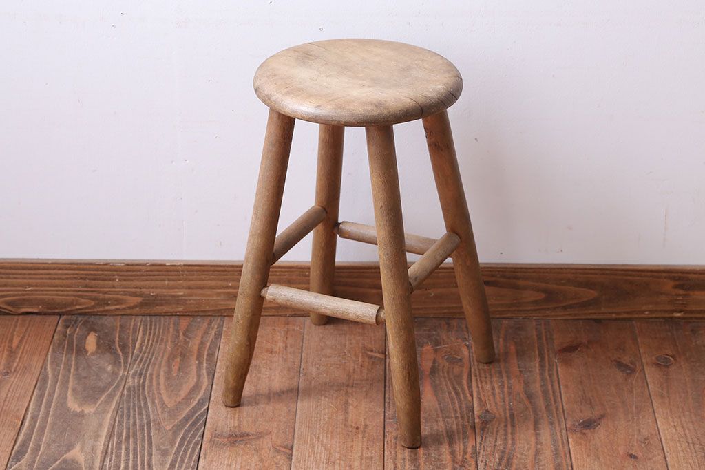 レトロ家具　和製アンティーク　レトロな木味のスツール