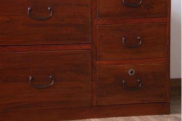 アンティーク家具　和製アンティーク　前面欅材!漆塗りの衣装箪笥ローボード(2)