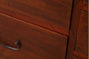 アンティーク家具　和製アンティーク　前面欅材!漆塗りの衣装箪笥ローボード(2)