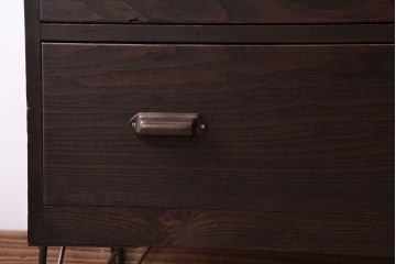 アンティーク家具　和製アンティーク　前面栗材!鉄脚付きローチェスト(2)