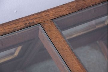 アンティーク家具　和製アンティーク　高級品!古いナラ材の上質なショーケース(ガラスケース)