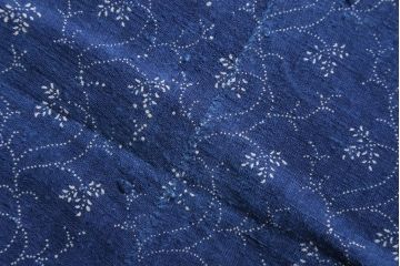 アンティーク雑貨　アンティーク　インディゴ(藍)染めハンガリーリネンのテーブルクロス(花柄)(1)