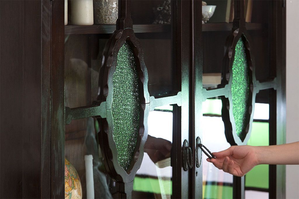 アンティーク家具　和製アンティーク　当時物色ガラス入り!古い木製の特大本箱