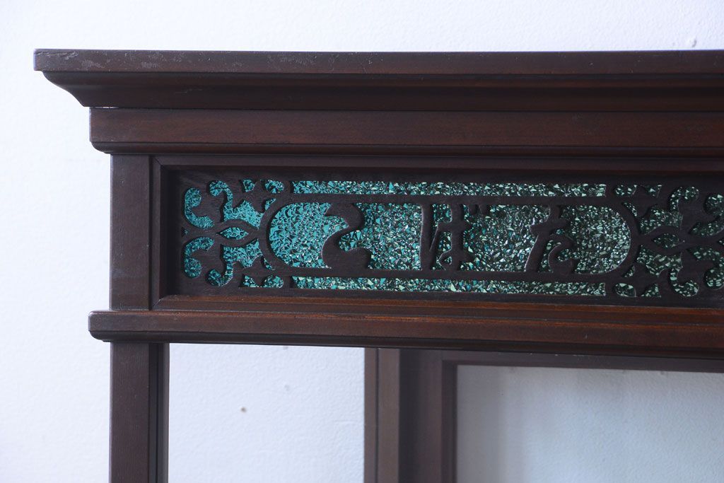 アンティーク家具　大正ロマン　脚付き!古いタバコ屋の当時物色ガラス入りアンティーク縦型ガラスケース