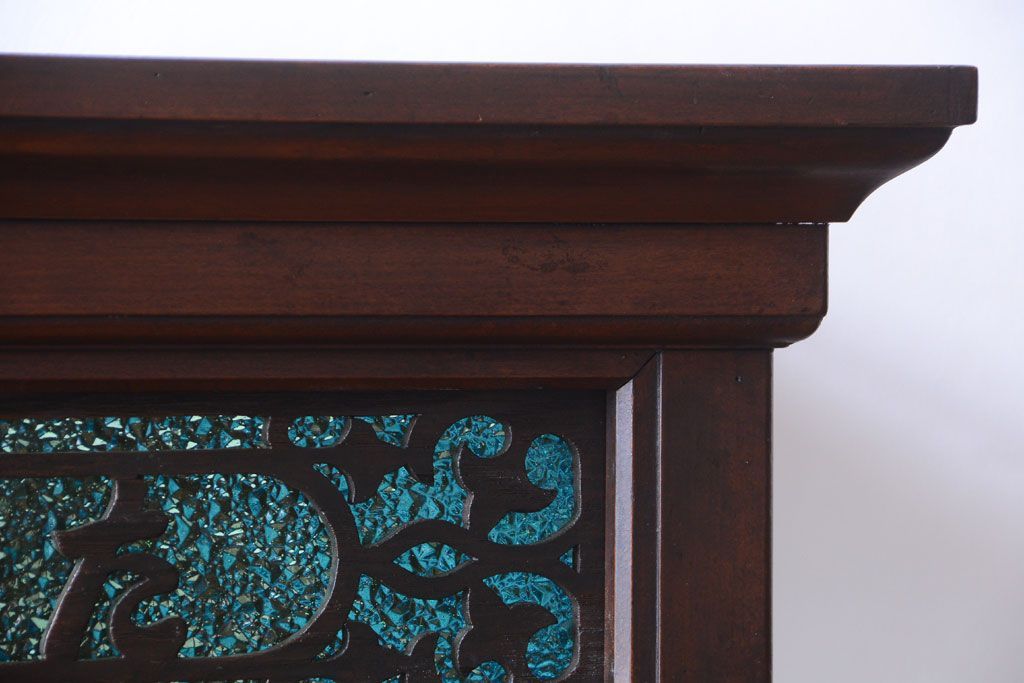 アンティーク家具　大正ロマン　脚付き!古いタバコ屋の当時物色ガラス入りアンティーク縦型ガラスケース