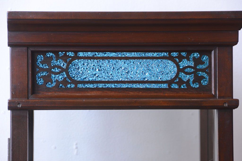 アンティーク家具　大正ロマン　脚付き!古いタバコ屋の当時物色ガラス入りアンティーク縦型ガラスケース