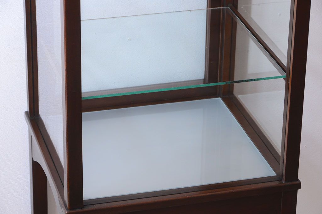アンティーク家具　大正ロマン　脚付き!古いタバコ屋の当時物色ガラス入りアンティーク縦型ガラスケース