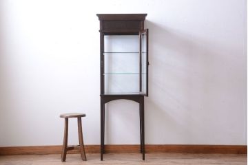 アンティーク家具　大正ロマン　脚付き!古いタバコ屋の当時物色ガラス入りアンティーク縦型ガラスケース