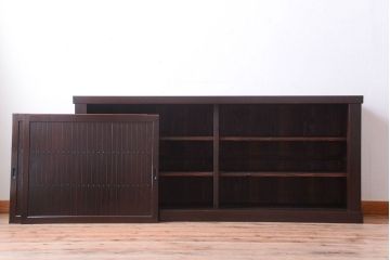 アンティーク家具　古民具・骨董　和モダンスタイル!縦桟引き戸の六尺水屋箪笥サイドボード