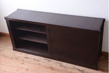 アンティーク家具　古民具・骨董　和モダンスタイル!縦桟引き戸の六尺水屋箪笥サイドボード