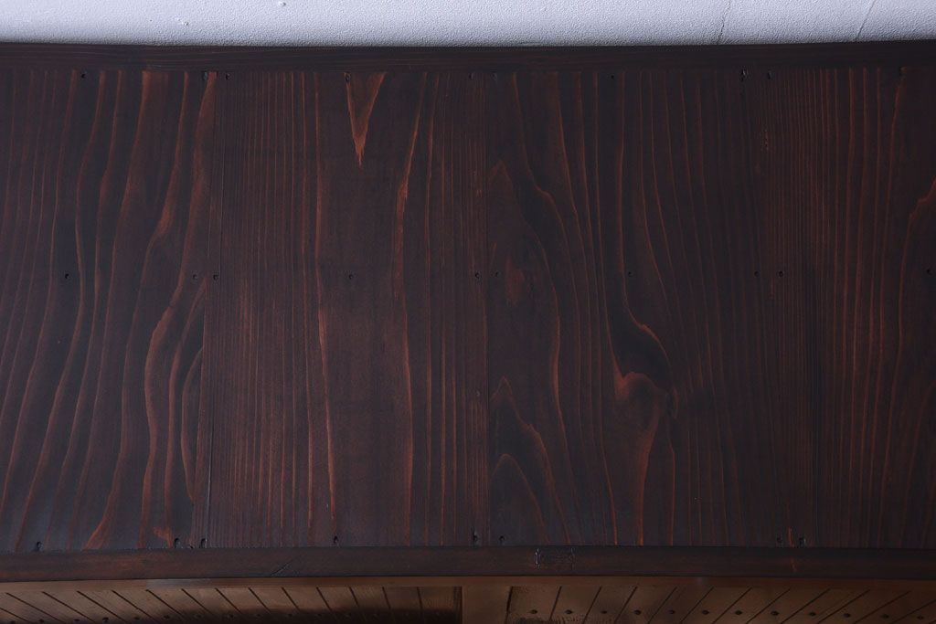 アンティーク家具　古民具・骨董　和モダンスタイル!縦桟引き戸の六尺水屋箪笥サイドボード