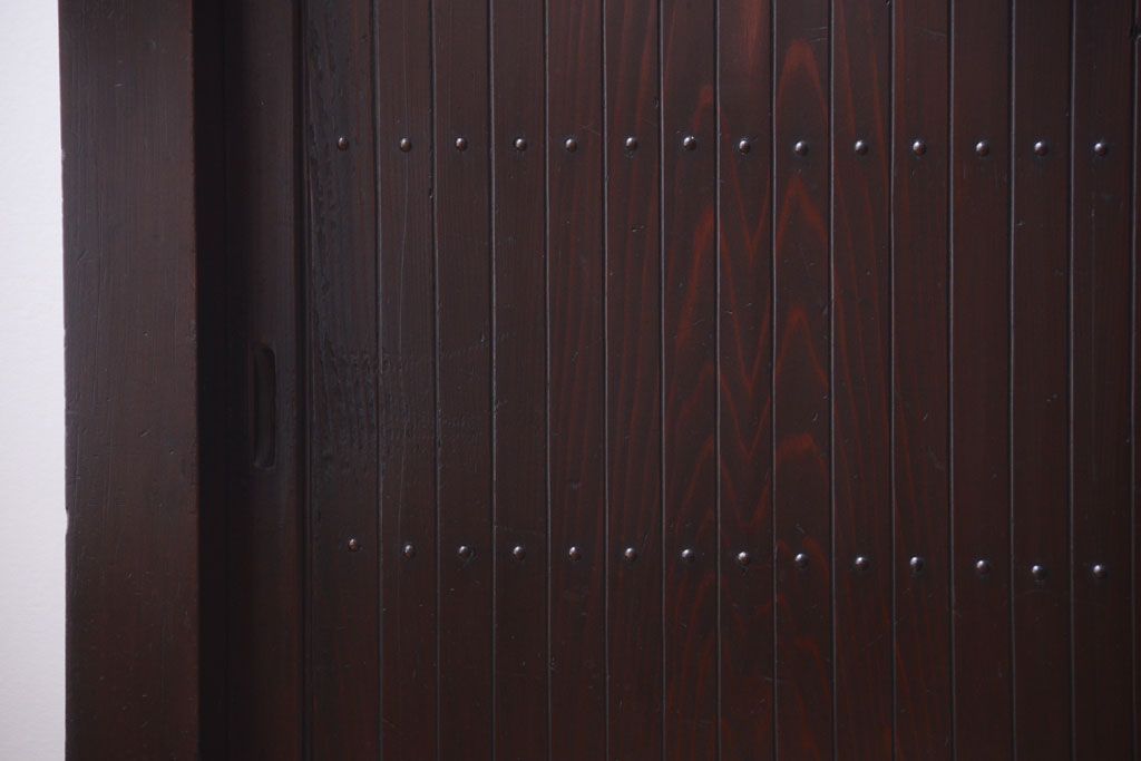 アンティーク家具　古民具・骨董　和モダンスタイル!縦桟引き戸の六尺水屋箪笥サイドボード