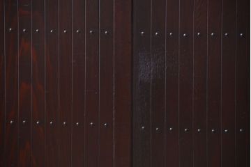 アンティーク家具　古民具・骨董　和モダンスタイル!縦桟引き戸の六尺水屋箪笥サイドボード