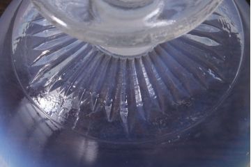 アンティーク雑貨　昭和レトロ　乳白色縁の氷コップ2個セット(プレスガラス)(2)
