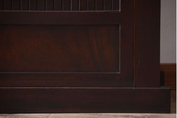 アンティーク家具　古民具・骨董　和モダンスタイル!縦桟引き戸の水屋箪笥サイドボード(2)