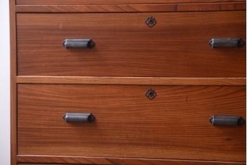 アンティーク家具　和製アンティーク　前面欅材!和モダンな4杯チェスト(衣装箪笥)