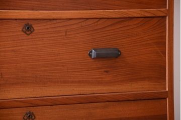 アンティーク家具　和製アンティーク　前面欅材!和モダンな4杯チェスト(衣装箪笥)