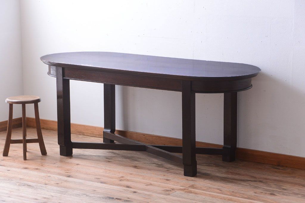 アンティーク家具　和製アンティーク　古いナラ材の上質なオーバル(楕円)型ダイニングテーブル