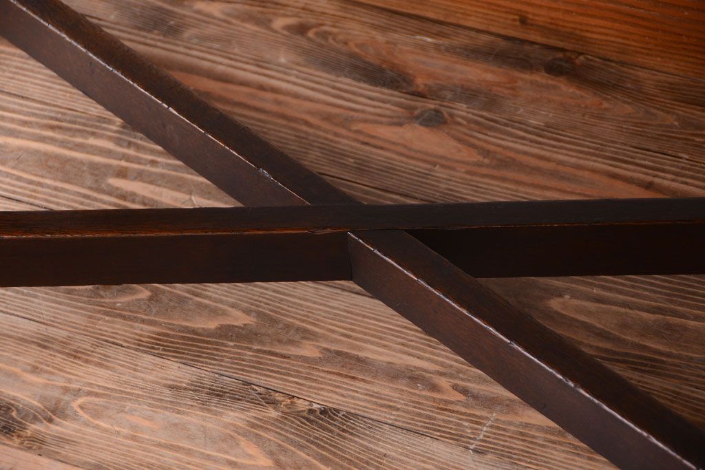 アンティーク家具　和製アンティーク　古いナラ材の上質なオーバル(楕円)型ダイニングテーブル