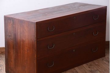 アンティーク家具　和製アンティーク　前面欅材のシンプルな衣装箪笥ローボード