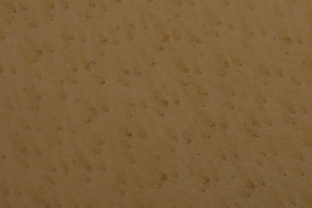 レトロ家具　昭和レトロ　革座面のレトロなアンティーク角スツール