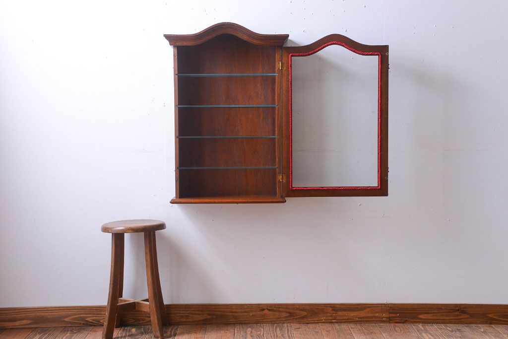 中古　海外輸入家具　木製の壁掛けギャラリーケース(ショーケース)