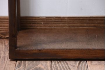 中古　木製の台形型ガラスケース(ショーケース)