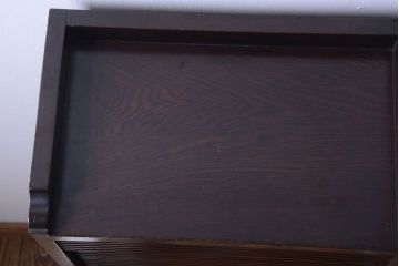 アンティーク家具　和製アンティーク　シャッター付き!縦型の小ぶりな高級収納棚