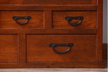 アンティーク家具　和製アンティーク　前面欅材!2段重ねのモールガラス引き戸収納棚