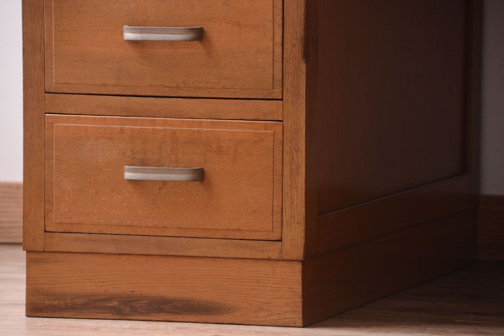 アンティーク家具　和製アンティーク　古いナラ材の上質な組み立て式両袖机(デスク)