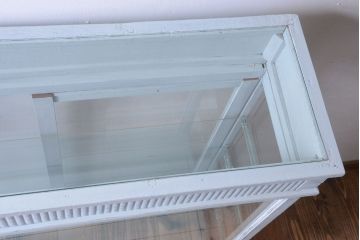 アンティーク家具　アンティークペイント　フレンチグレーカラーの薄型ガラスケース