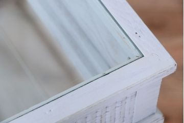 アンティーク家具　アンティークペイント　フレンチグレーカラーの薄型ガラスケース