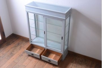 アンティーク家具　アンティークペイント　フレンチグレーカラーの薄型ガラスケース