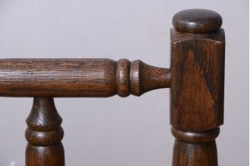 アンティーク家具　イギリスアンティーク　オーク材!ラッシ座面のコーナーチェア(1)