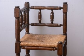 アンティーク家具　イギリスアンティーク　オーク材!ラッシ座面のコーナーチェア(2)