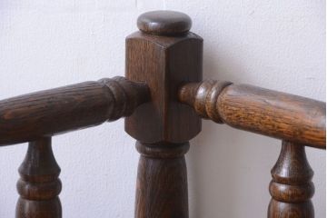 アンティーク家具　イギリスアンティーク　オーク材!ラッシ座面のコーナーチェア(2)