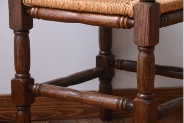 アンティーク家具　イギリスアンティーク　オーク材!ラッシ座面のコーナーチェア(2)