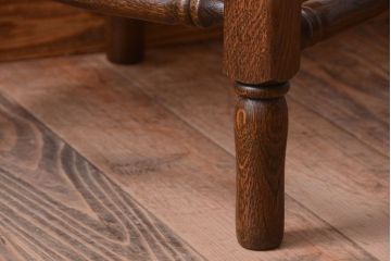アンティーク家具　イギリスアンティーク　オーク材!ラッシ座面のコーナーチェア(2)
