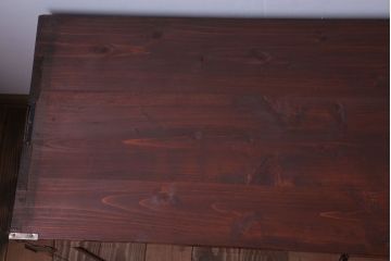 アンティーク家具　和製アンティーク　前面欅材の二段重ね観音箪笥(衣装箪笥)