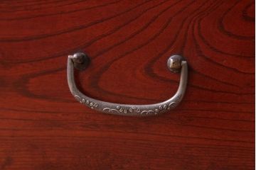 アンティーク家具　和製アンティーク　前面欅材のシンプルな衣装箪笥ローボード(2)