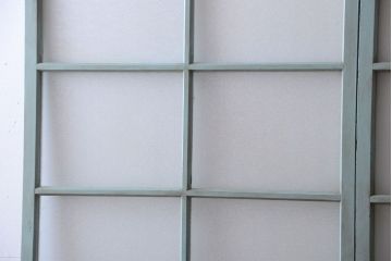 アンティーク　オリーブグリーンペイントのガラス引き戸2枚セット