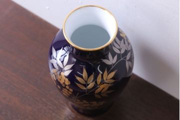 アンティーク雑貨　中古　大倉陶園(おおくらとうえん)　瑠璃(るり)金蝕　花器
