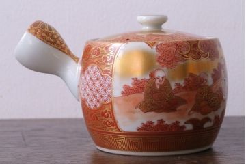 アンティーク雑貨　アンティーク　大正〜昭和初期　九谷焼　急須・茶碗の6点セット(茶道具・色絵)