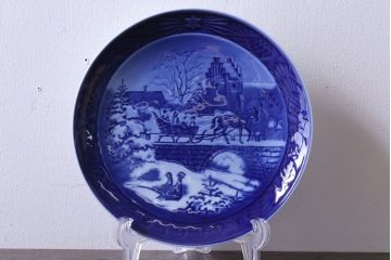 アンティーク雑貨　中古　ROYAL COPENHAGEN(ロイヤルコペンハーゲン)　イヤープレート　1999年