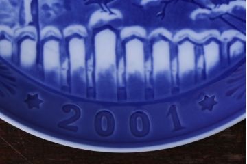 アンティーク雑貨　中古　ROYAL COPENHAGEN(ロイヤルコペンハーゲン)　イヤープレート　2001年