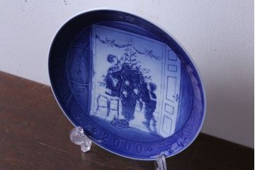 アンティーク雑貨　中古　ROYAL COPENHAGEN(ロイヤルコペンハーゲン)　イヤープレート　2000年