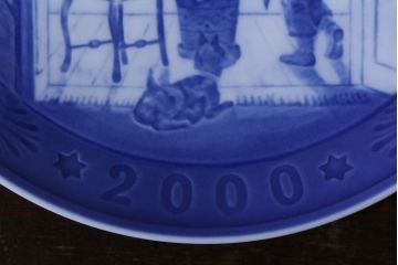 アンティーク雑貨　中古　ROYAL COPENHAGEN(ロイヤルコペンハーゲン)　イヤープレート　2000年