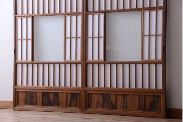 和製アンティーク　腰板黒柿材!古い雪見障子戸2枚セット(1)(引き戸、擦り上げ障子戸、擦上障子戸)