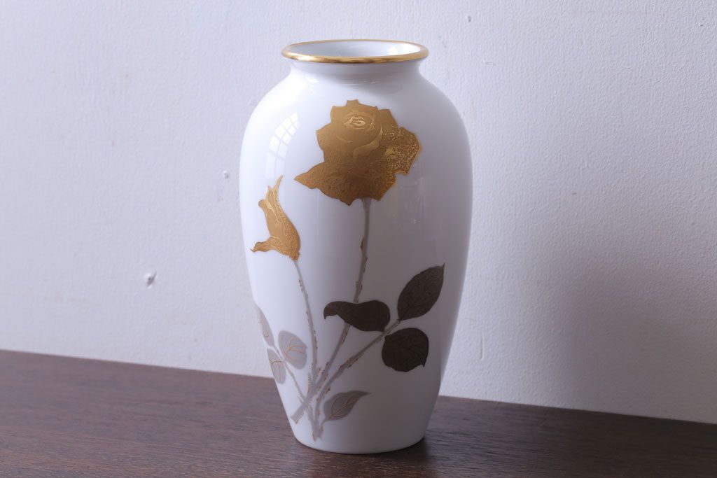 アンティーク雑貨　中古　大倉陶園(おおくらとうえん)　金蝕バラ　23cm花器