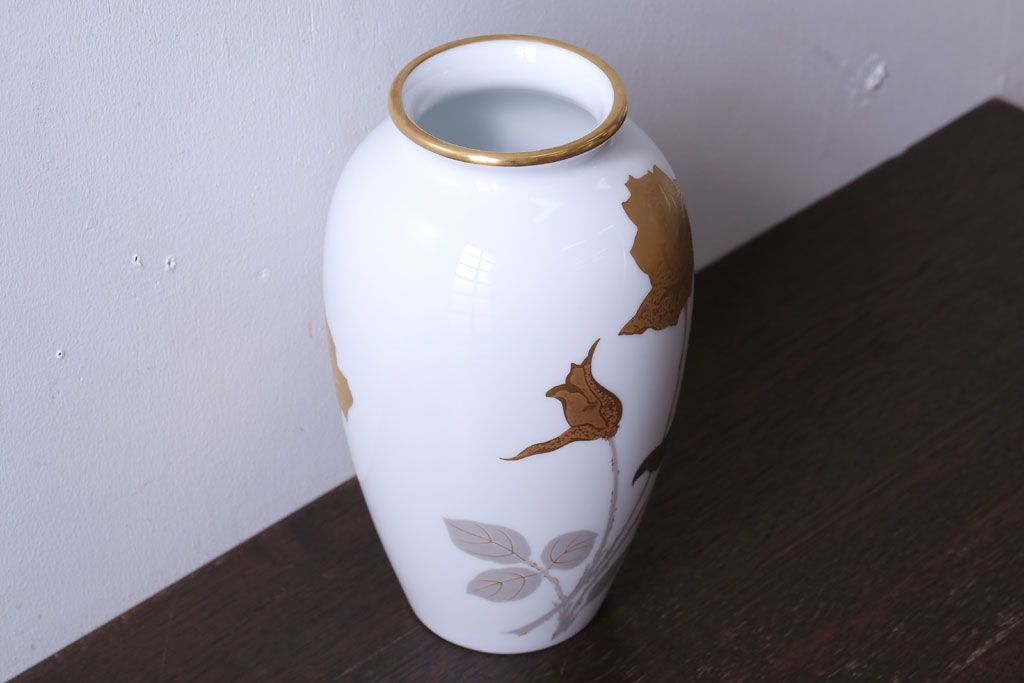 アンティーク雑貨　中古　大倉陶園(おおくらとうえん)　金蝕バラ　23cm花器